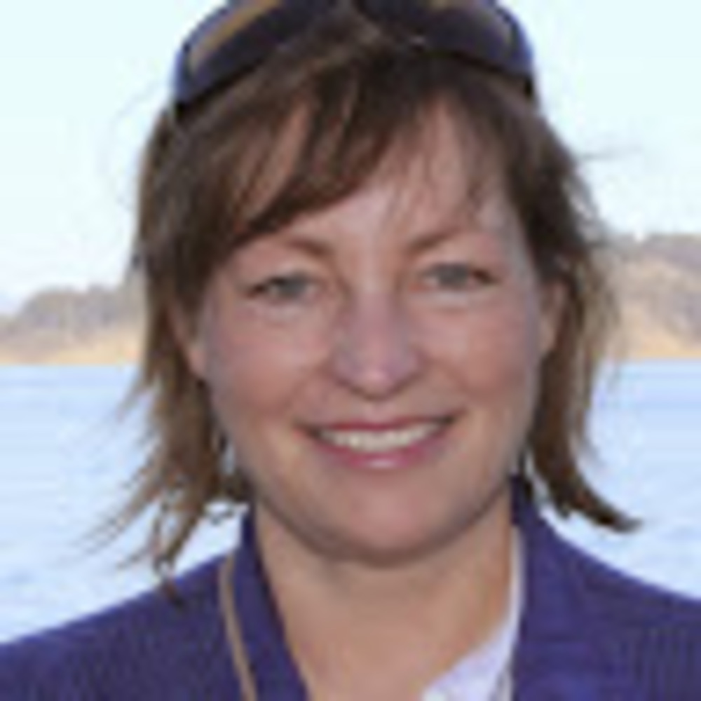 Meet your Posher, Joanie
